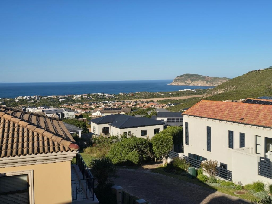 4 Bedroom Property for Sale in Whale Rock Heights Western Cape